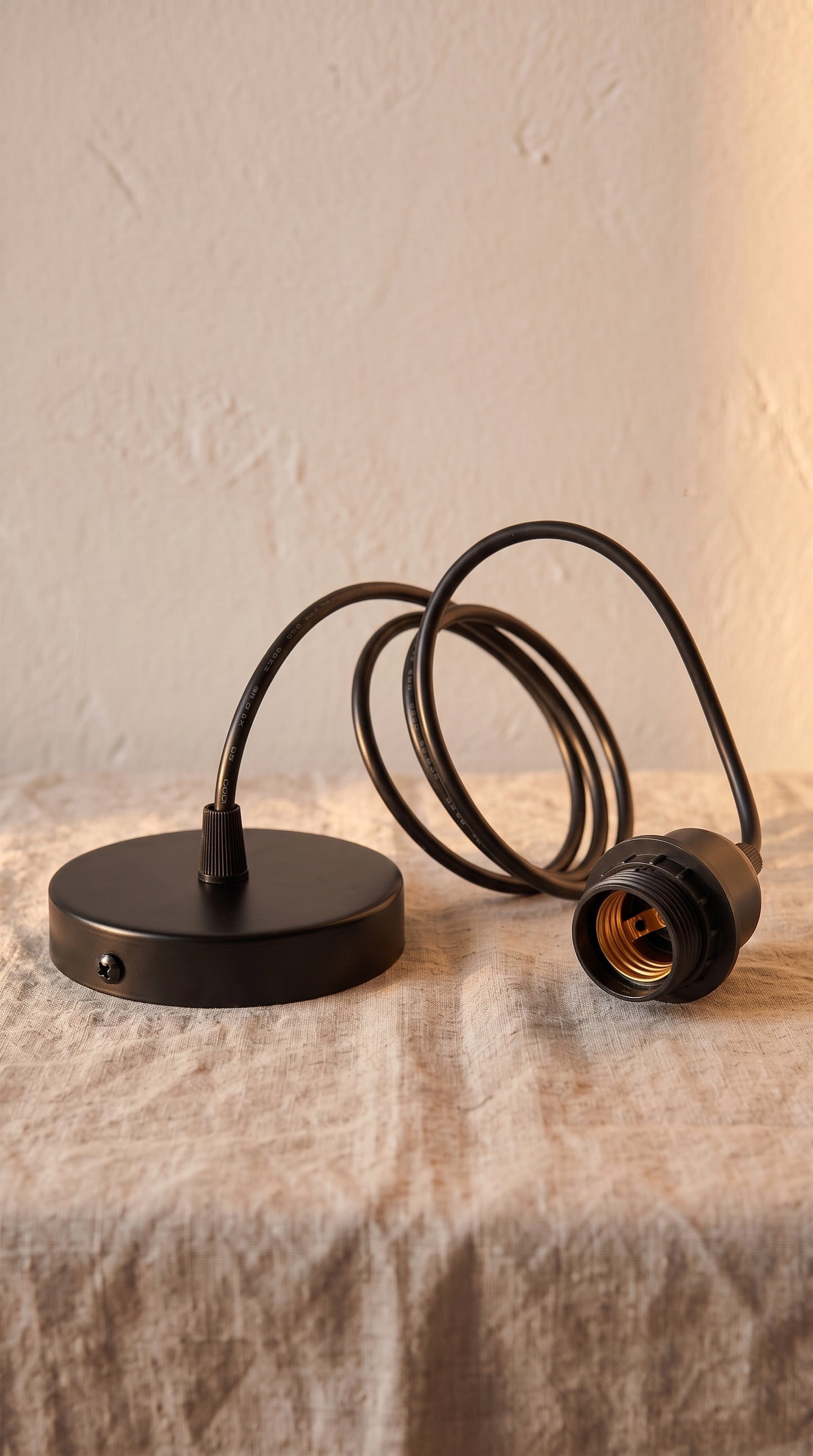 Câble Suspension Noir Mat
