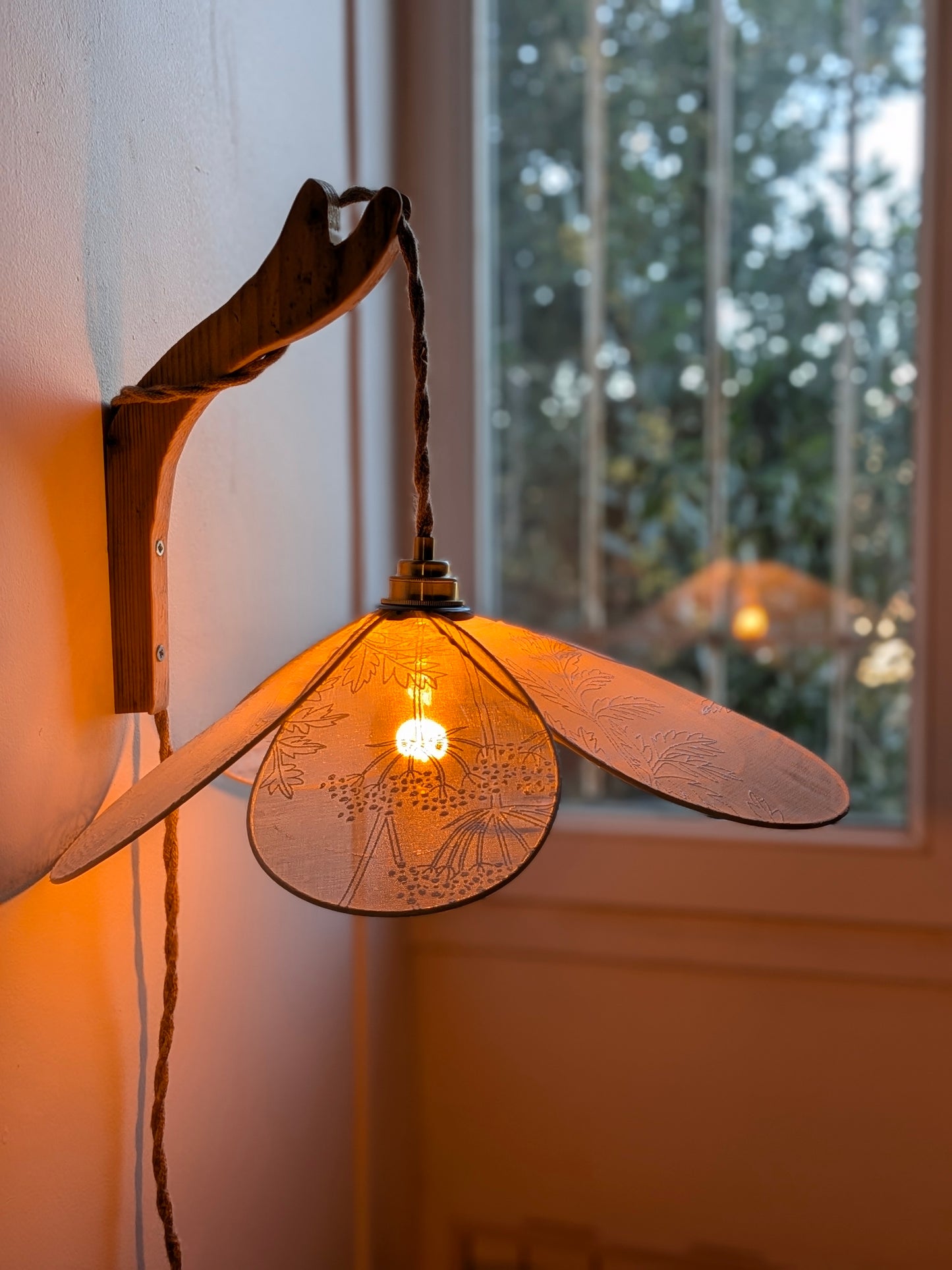 Lampe Magnolia Pissenlits en voilage- Lampe Artisanale Bohème Florale