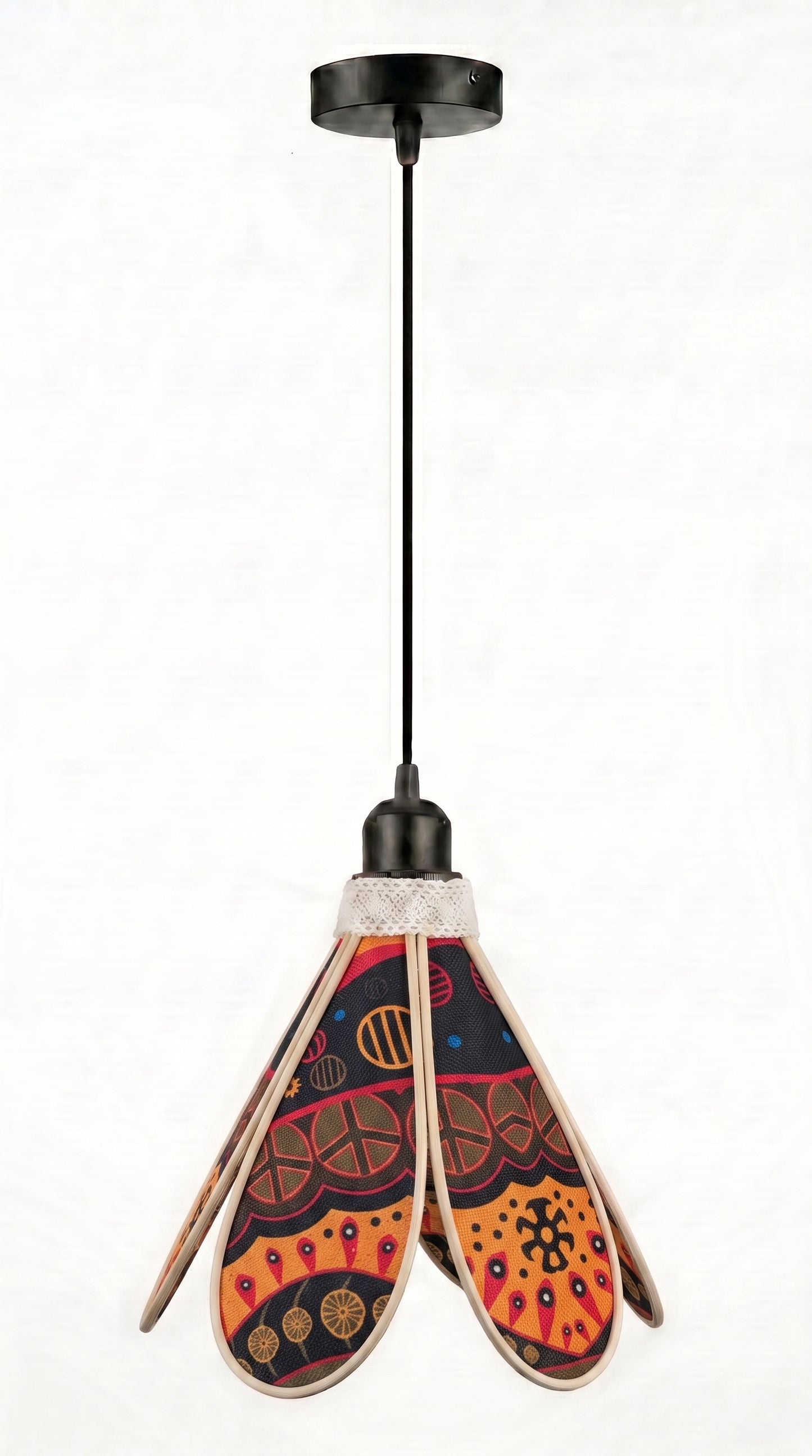 Lampe Tulipe Terre Rouge – Abat-jour Motif Wax Africain Fait Main
