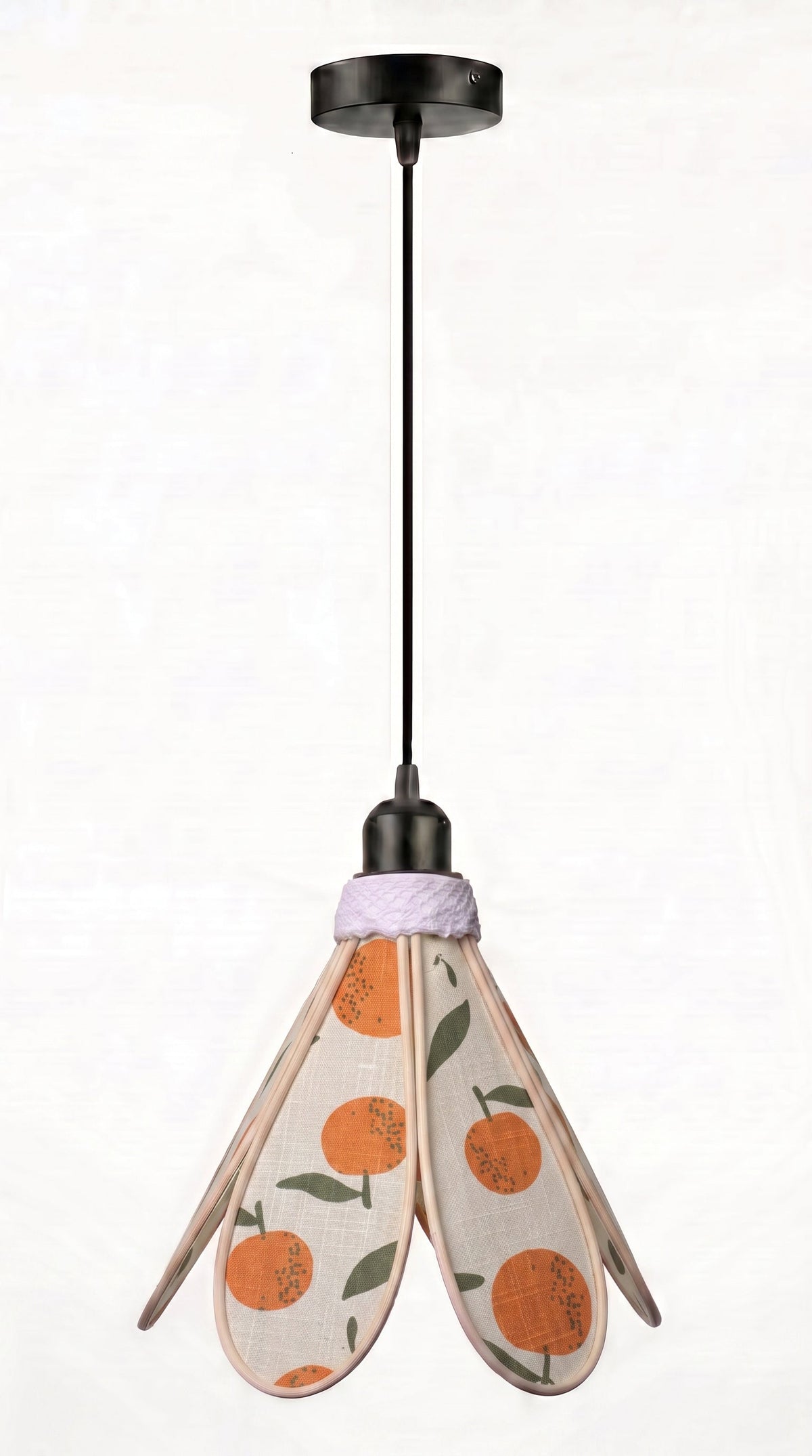 Suspension tulipe Fleur d'Oranger, autre angle de présentation
