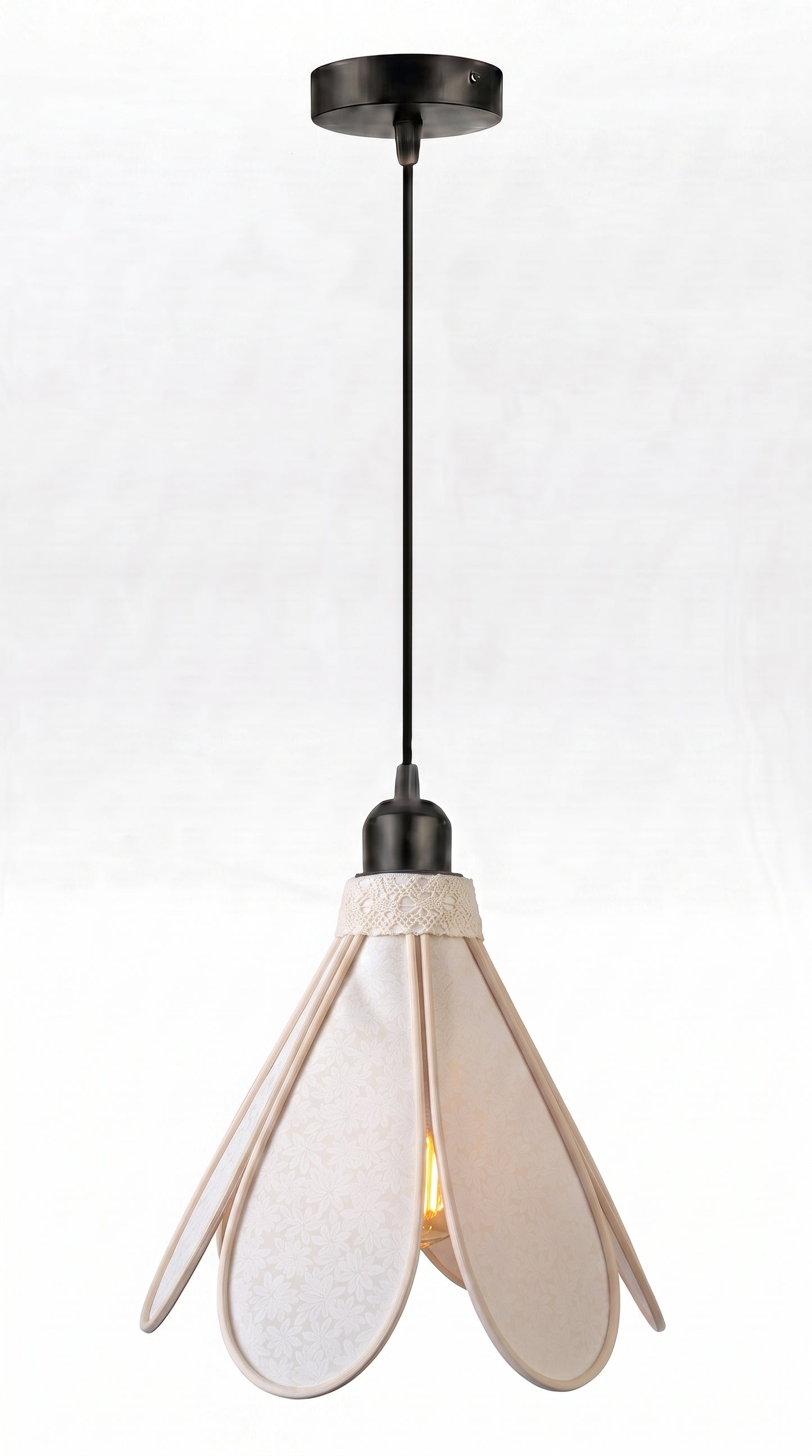 Lampe Tulipe Nacre en Fleurs – Abat-jour Motif Floral Nacré Fait Main