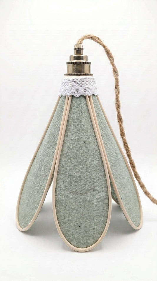 Suspension Tulipe Brin de Sauge, abat-jour lin et coton vert pâle fait main
