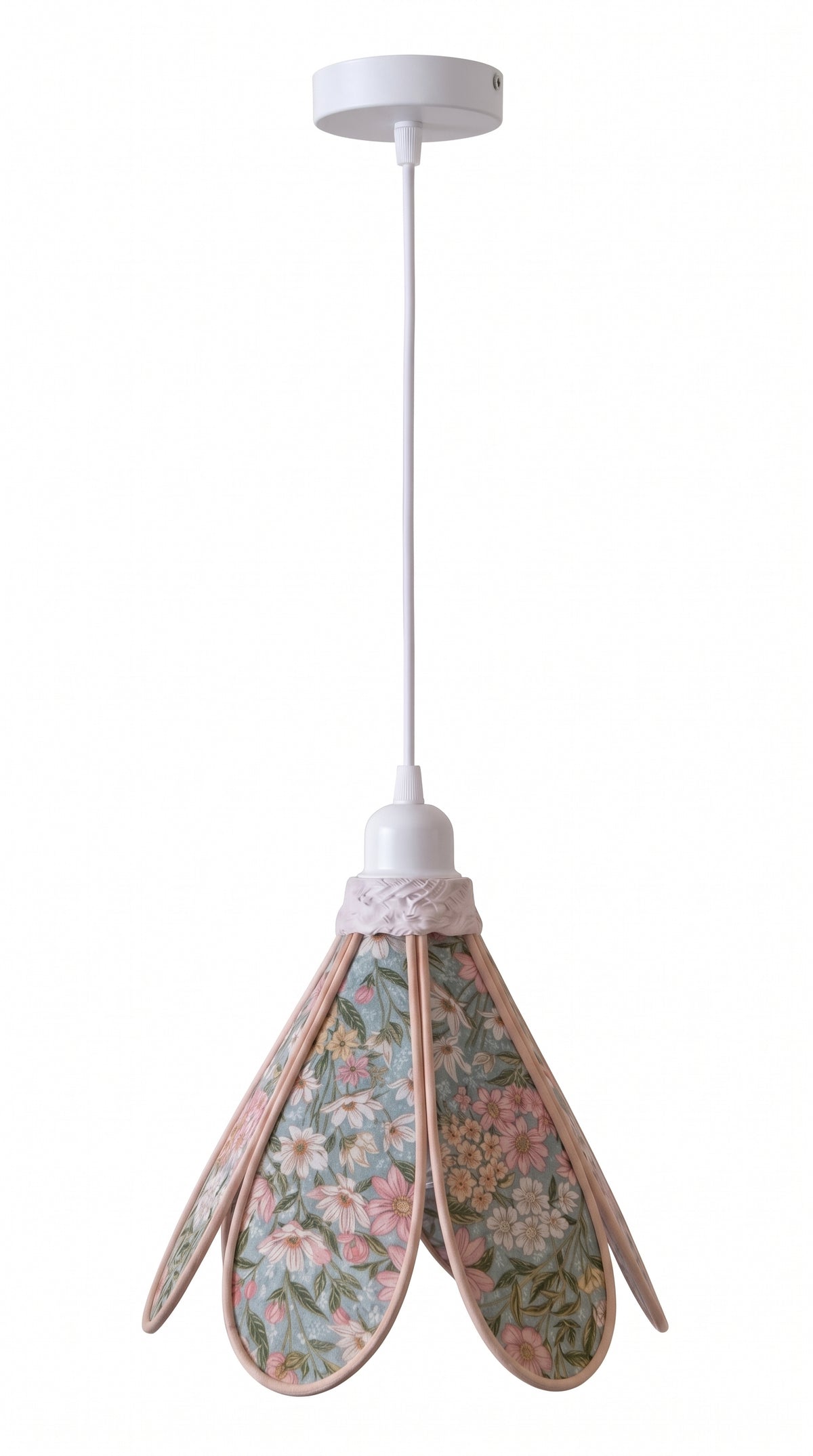 Suspension Tulipe Ciel de Printemps, packshot finition blanche
